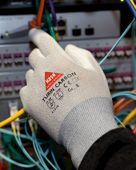 Hase Safety Gloves, Themenwelten, Branchen, PSA, Sicherheitshandschuhe, Schutzausruestung, Elektrotechnik, Elektronik, Elektriker